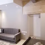 Apartment 88, Boutique Escape