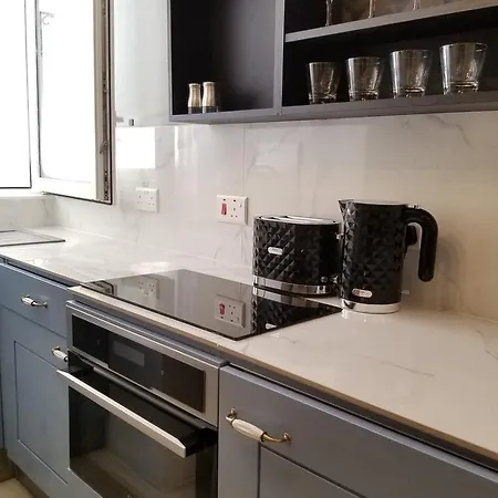 88, Boutique Escape Valletta