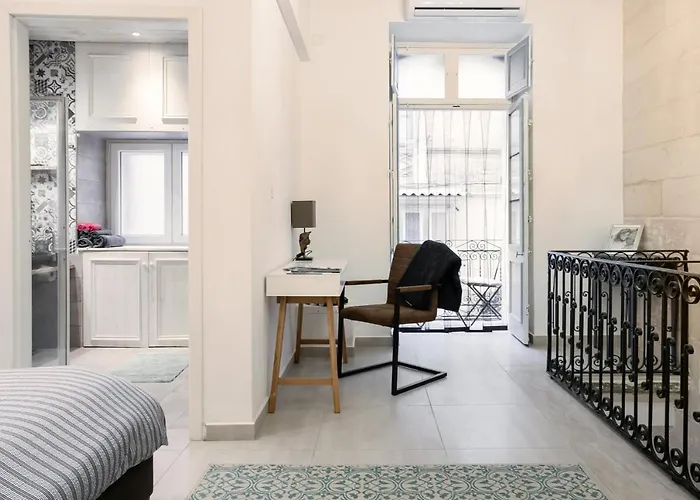 Appartement 88, Boutique Escape La Valette